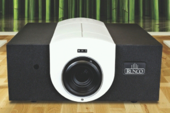 Runco d73d Projector
