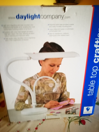 LAMPE DAYLIGHT.