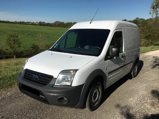 fourgon ford très bon état