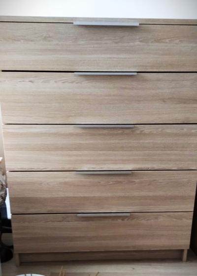 vend commode 4 tiroirs neuve