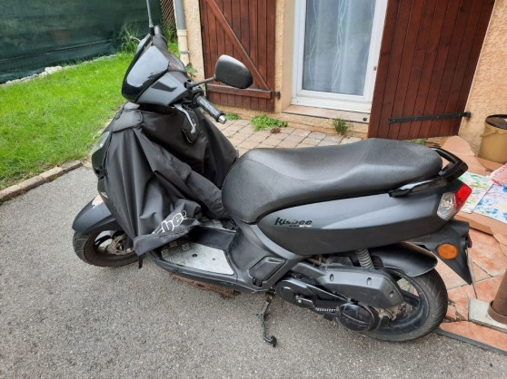 SCOOTER PEUGEOT